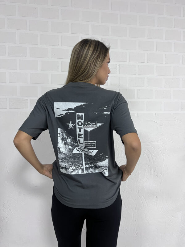 #259158 Remera "MOTEL" - Imagen 3