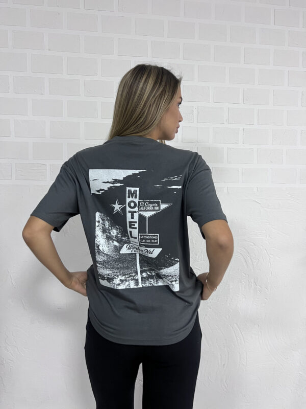 #259158 Remera "MOTEL" - Imagen 3