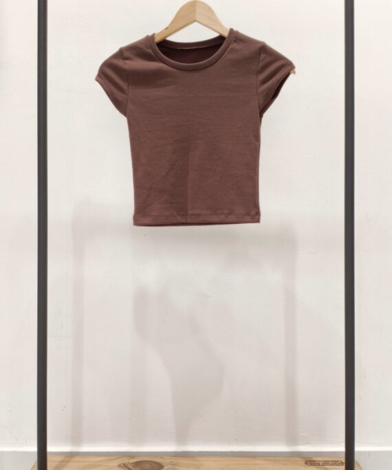 #258157 Remera "BASICA MANGA JAPONESA"