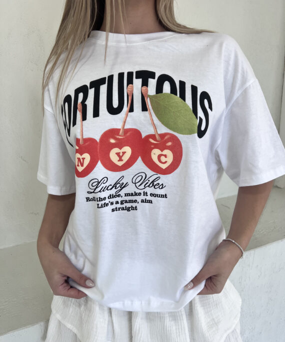 #258111 Remera "FORTUITOUS"