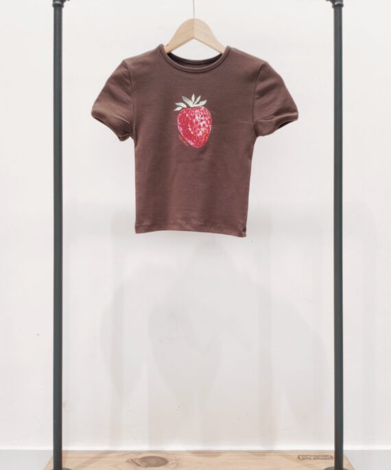 #258146 Remera "FRUTILLA"