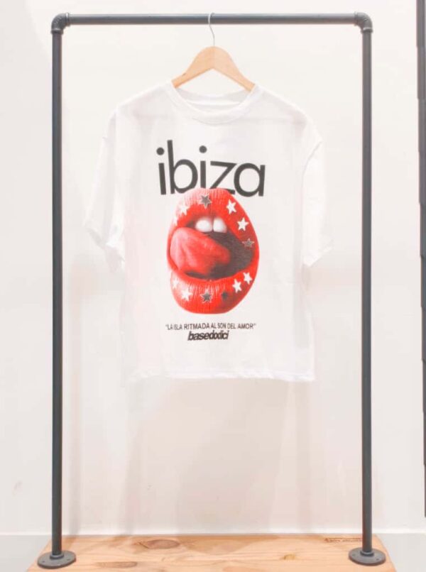 #258201 Remera "LABIOS IBIZA"
