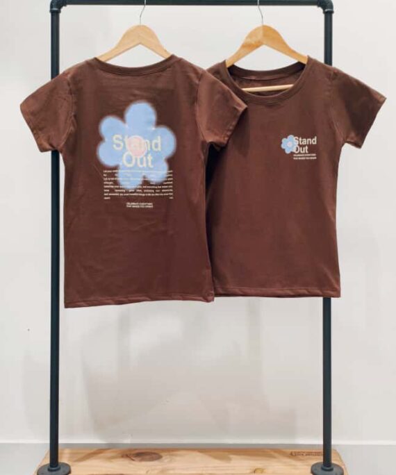 #258214 Remera "STAND OUT"