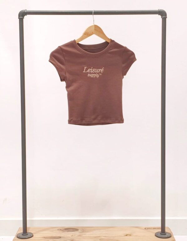 #258220 Remera "LEISURE"