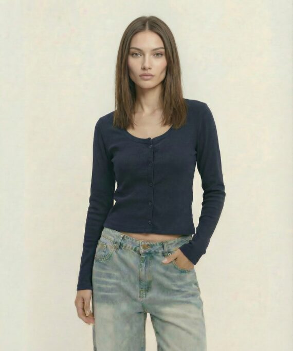 #269120 Remera "BOTONES"